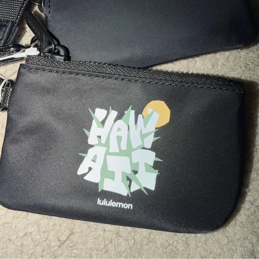 LULULEMON HAWAII EXCLUSIVE WRISTLET! ✨ - Picture 3 of 4